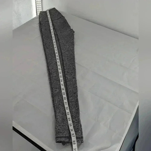Victoria Sport Knockout Tight Womens Size XS Heathered Gray - Picture 12 of 16